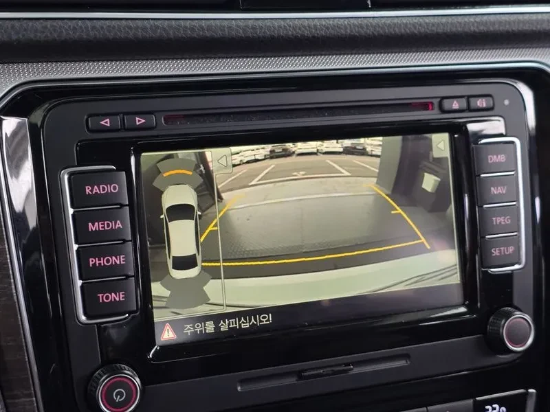 VW Passat 2.0 Tsi B7, снимка 14 - Автомобили и джипове - 55922899