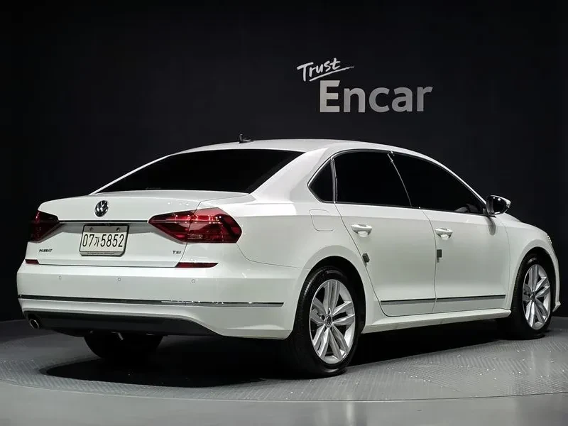 VW Passat 2.0 Tsi B7, снимка 2 - Автомобили и джипове - 55922899