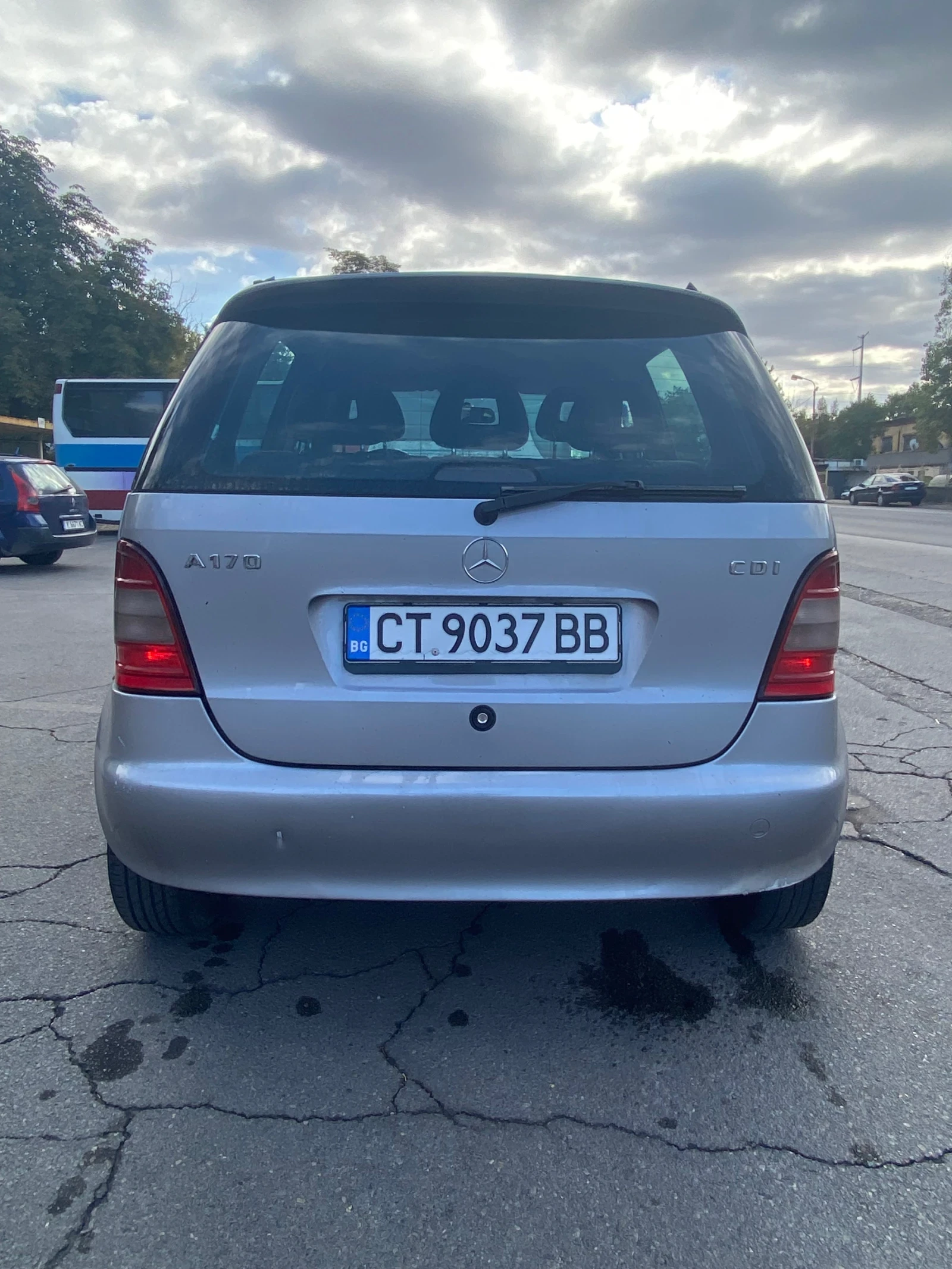 Mercedes-Benz A 170 1.7 90 - изображение 2