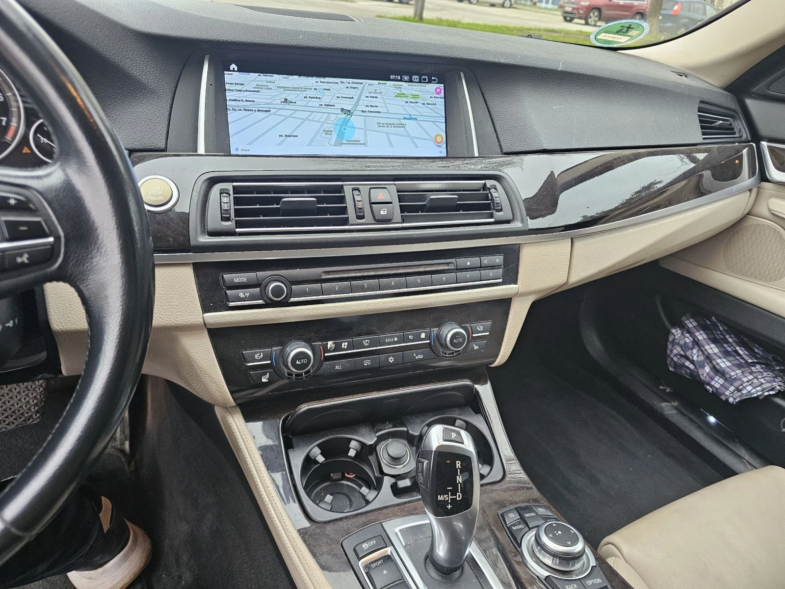 BMW 523  - изображение 7