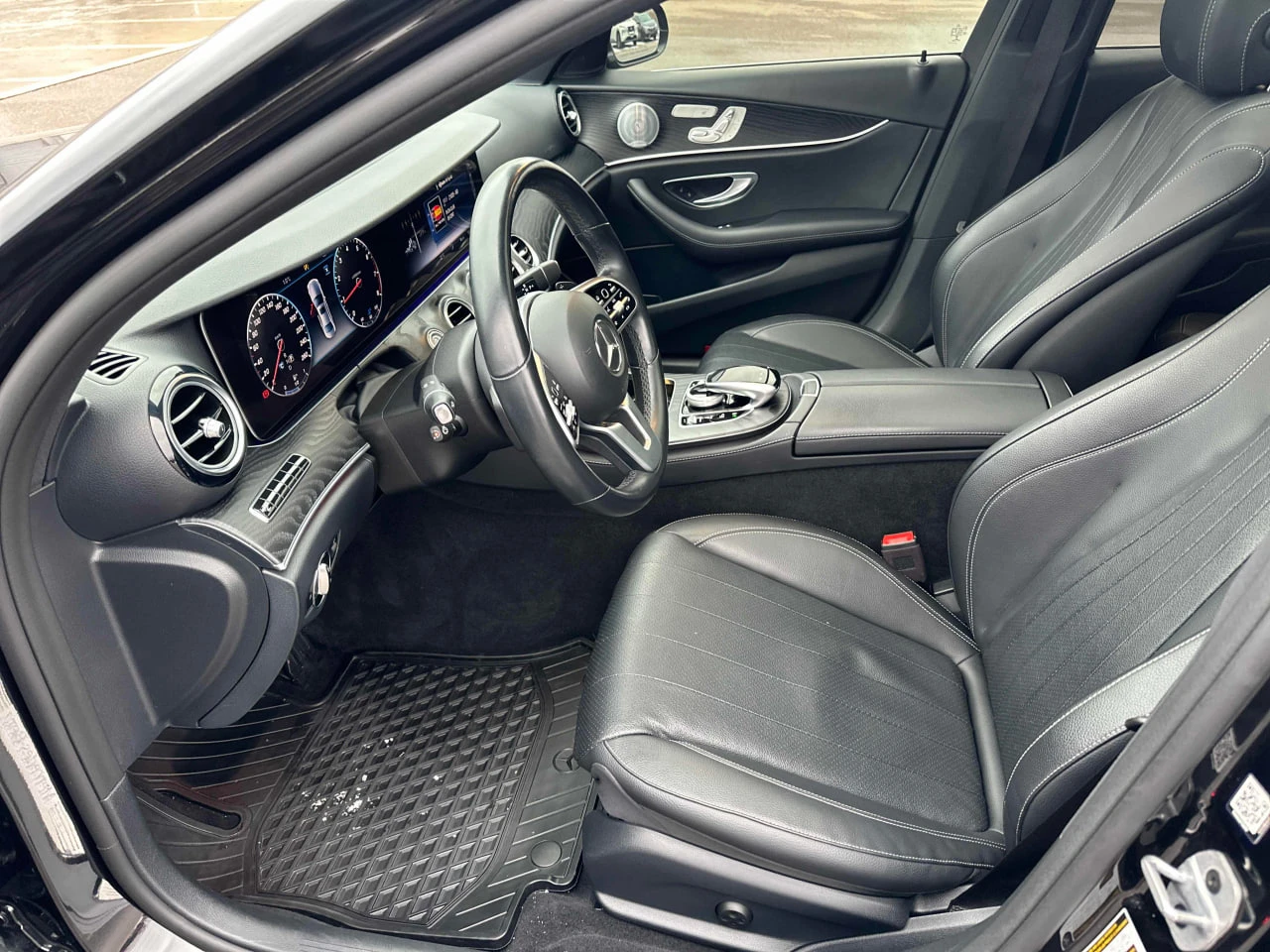 Mercedes-Benz E 350 CARFAX* АВТОФИНАНСИРАНЕ БЕЗ ПЪРВОНАЧАЛНА ВНОСКА - изображение 5