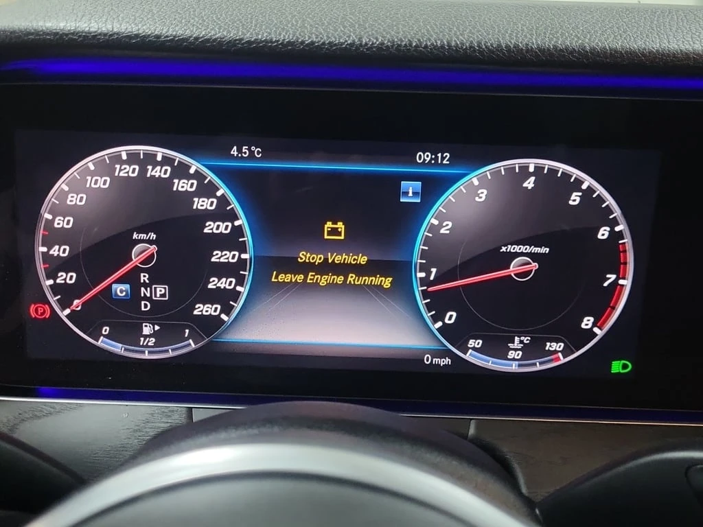 Mercedes-Benz E 300 4MATIC Sedan  CARFAX | Mobile.bg � ����������� 8