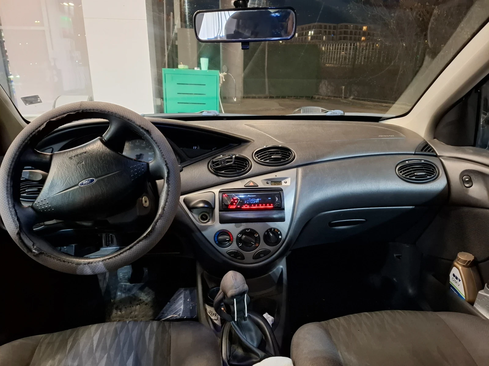 Ford Focus 1.6 16V 100hp, снимка 8 - Автомобили и джипове - 53727705