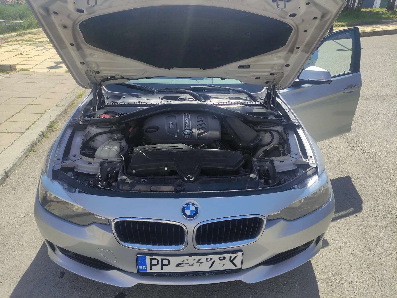 BMW 320 F31 320D, снимка 14 - Автомобили и джипове - 53864116