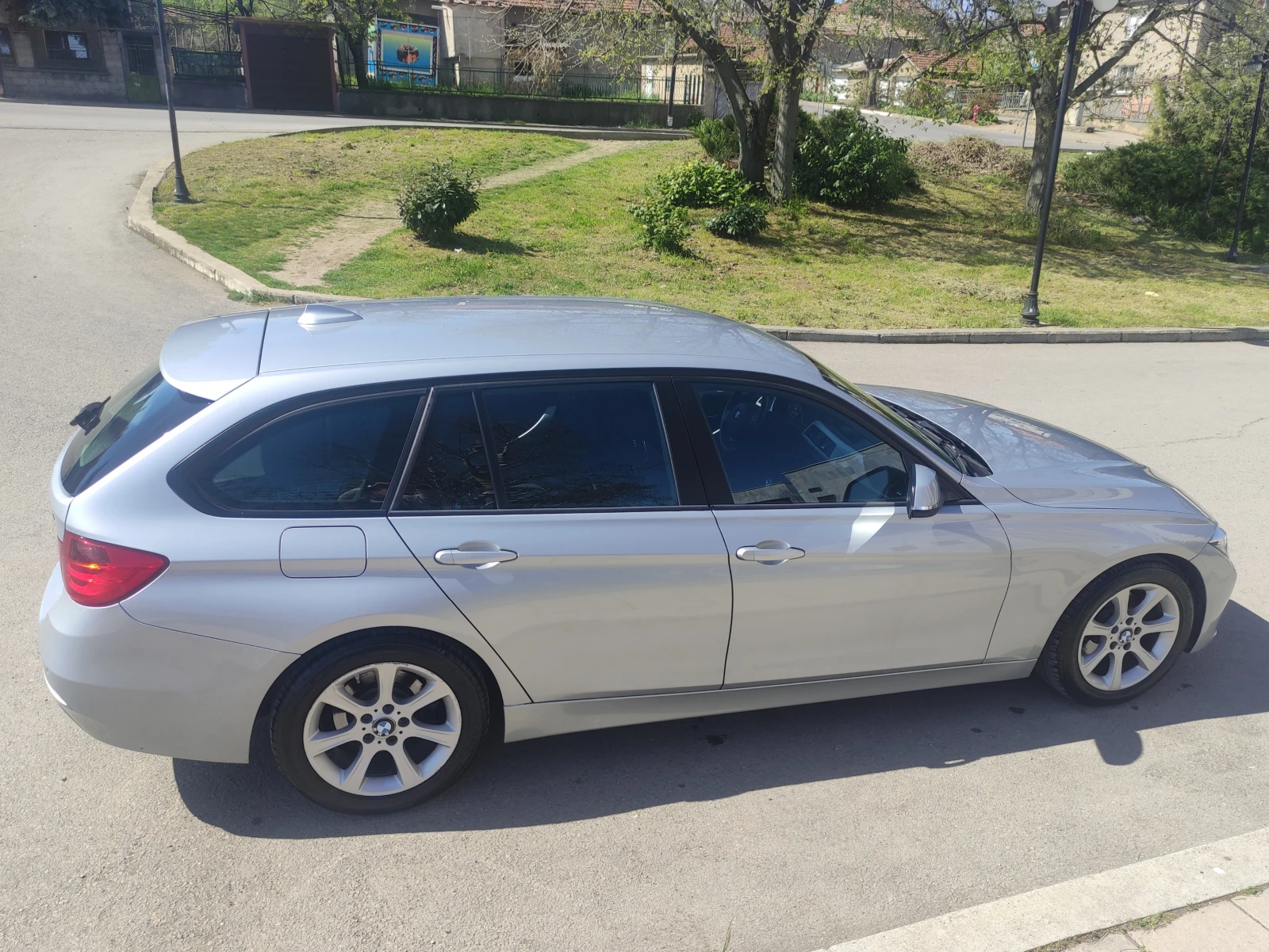 BMW 320 F31 320D, снимка 8 - Автомобили и джипове - 53864116