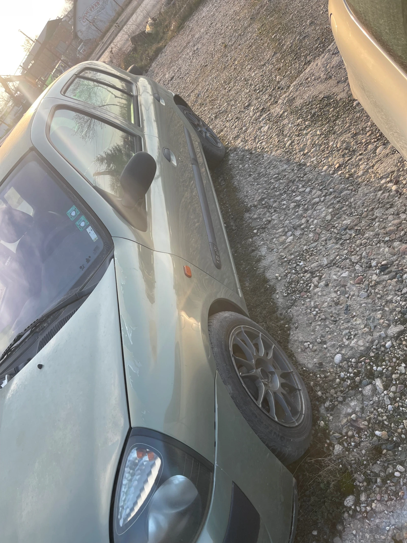 Renault Clio, снимка 3 - Автомобили и джипове - 54010697