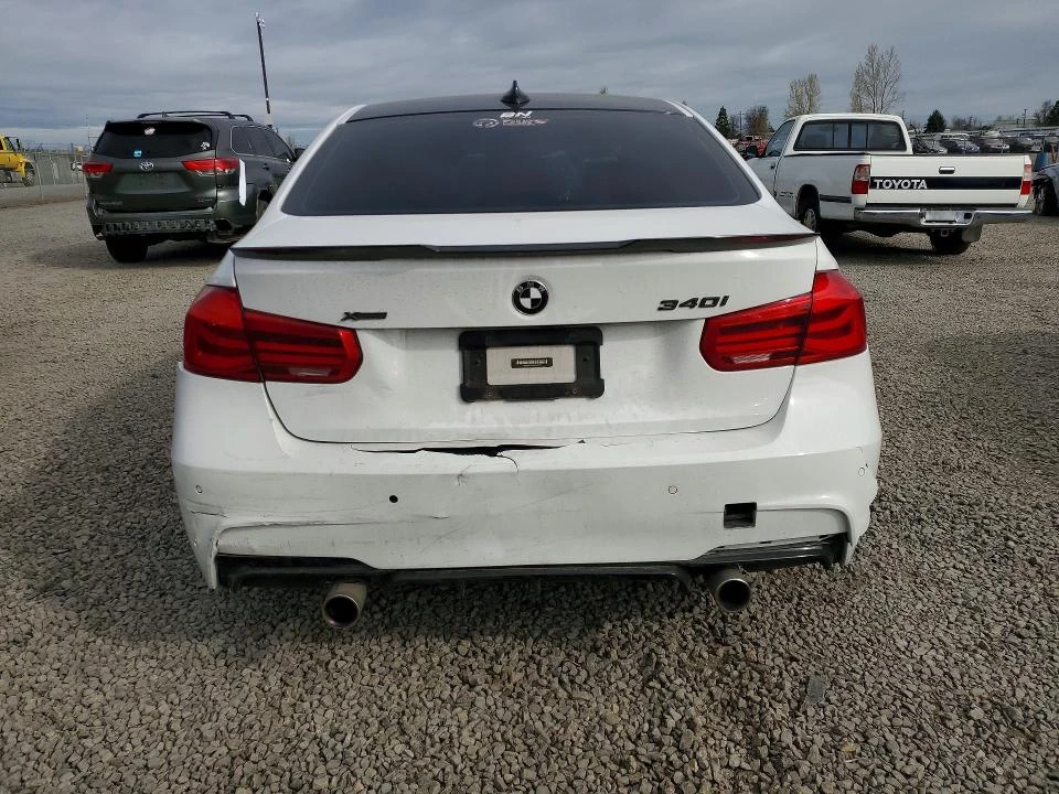 BMW 340 2016 BMW 340 XI, снимка 5 - Автомобили и джипове - 54089760