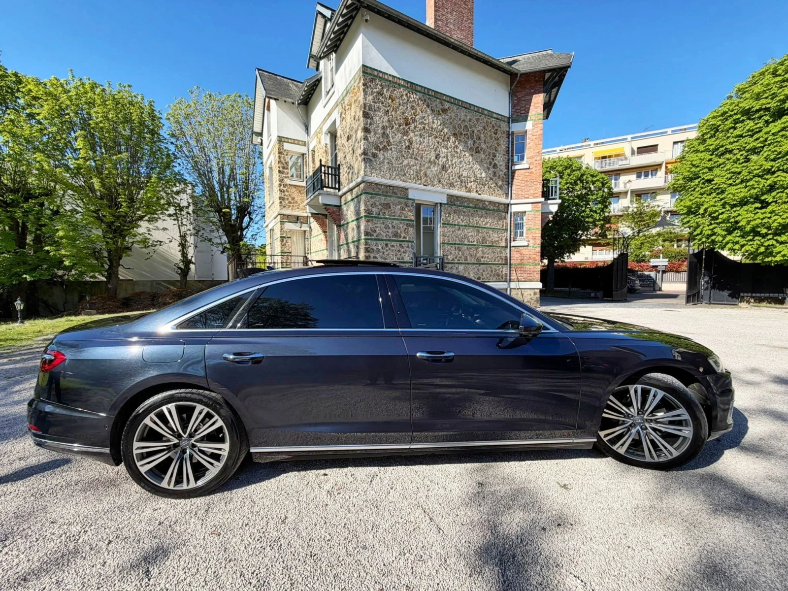 Audi A8 ОЧАКВАН ВНОС Audi A8 5.0TDI Long 3xTV* HD , снимка 8 - Автомобили и джипове - 54163966