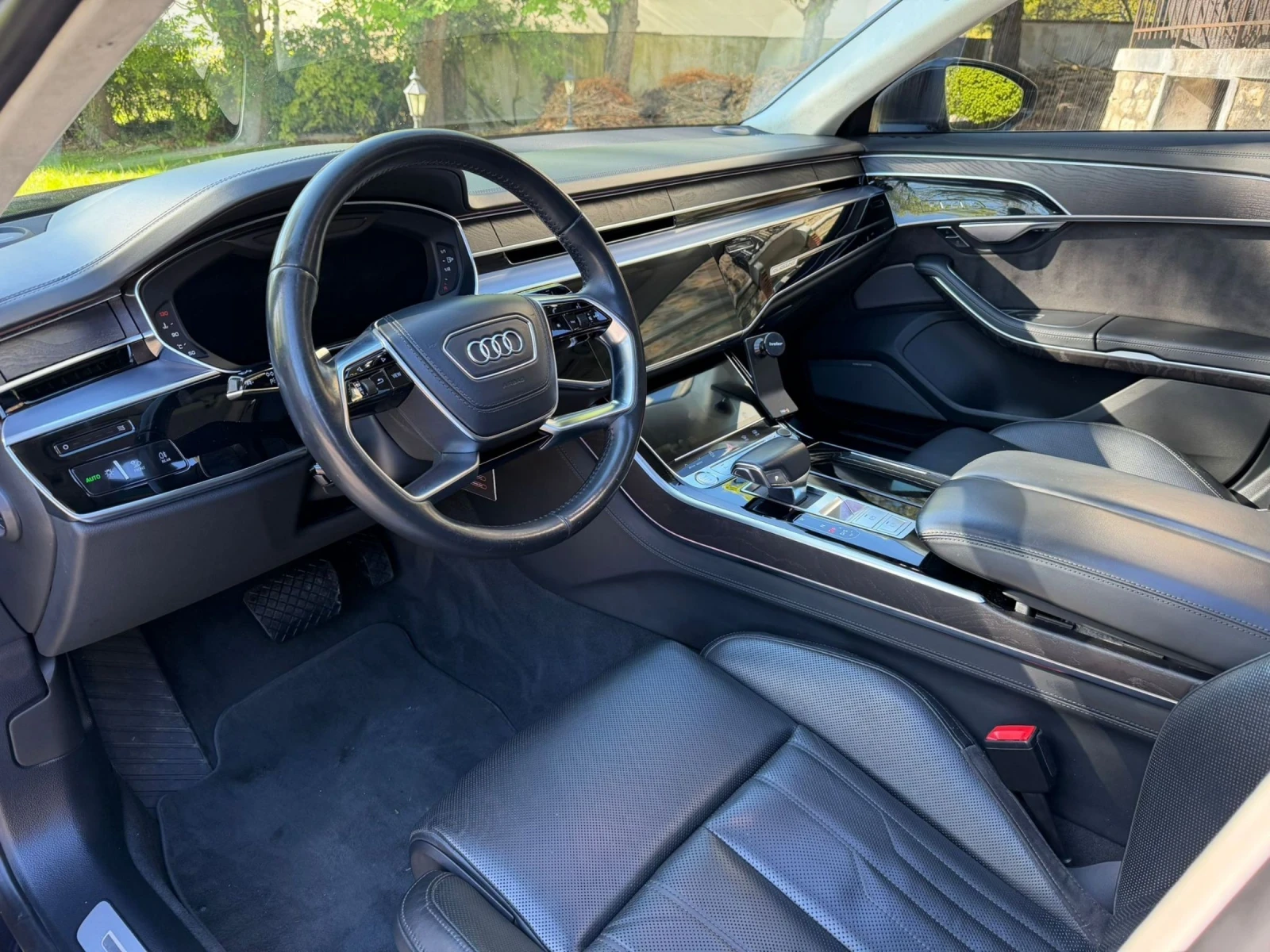 Audi A8 ОЧАКВАН ВНОС Audi A8 5.0TDI Long 3xTV* HD , снимка 10 - Автомобили и джипове - 54163966