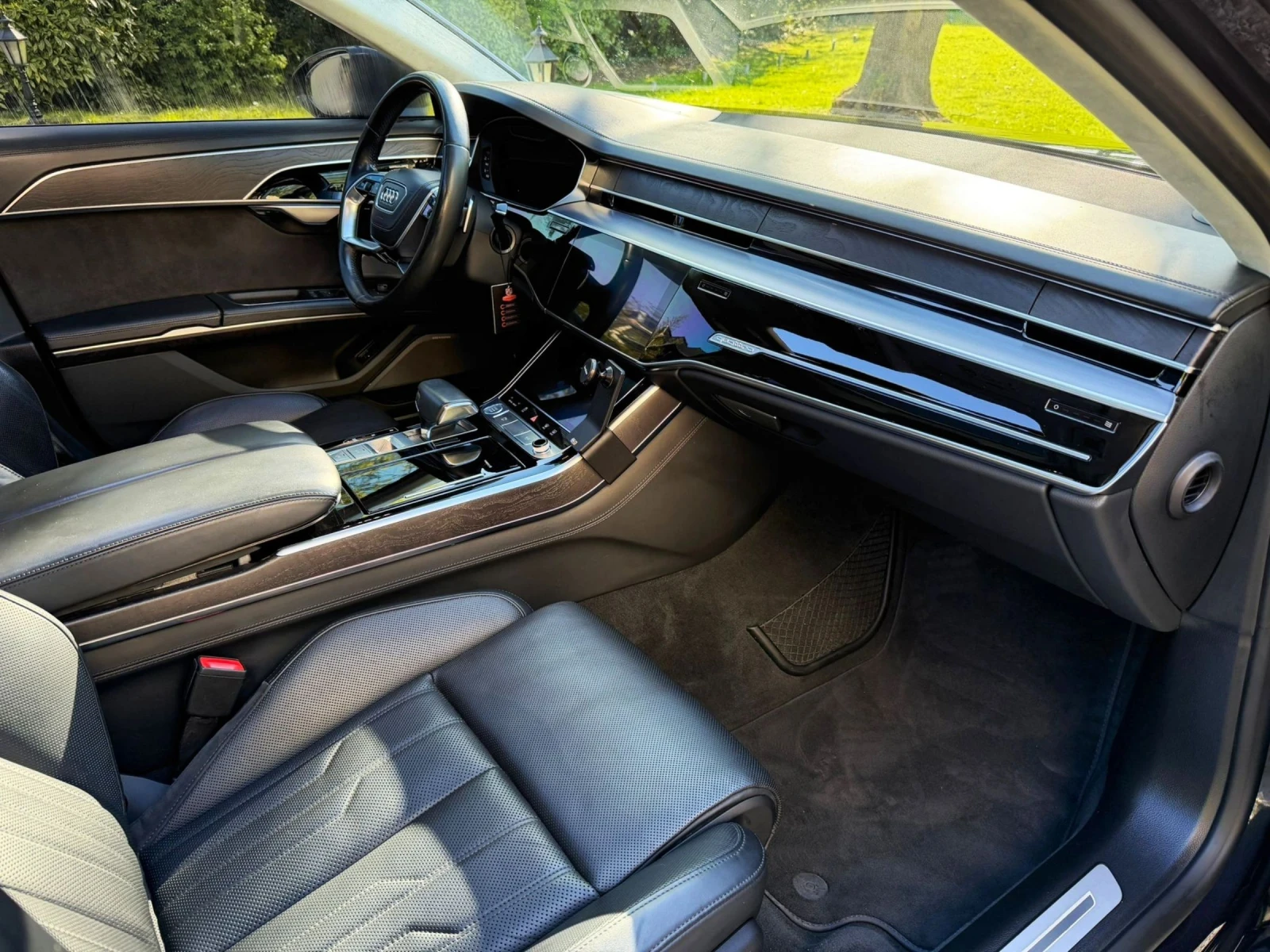 Audi A8 ОЧАКВАН ВНОС Audi A8 5.0TDI Long 3xTV* HD , снимка 11 - Автомобили и джипове - 54163966