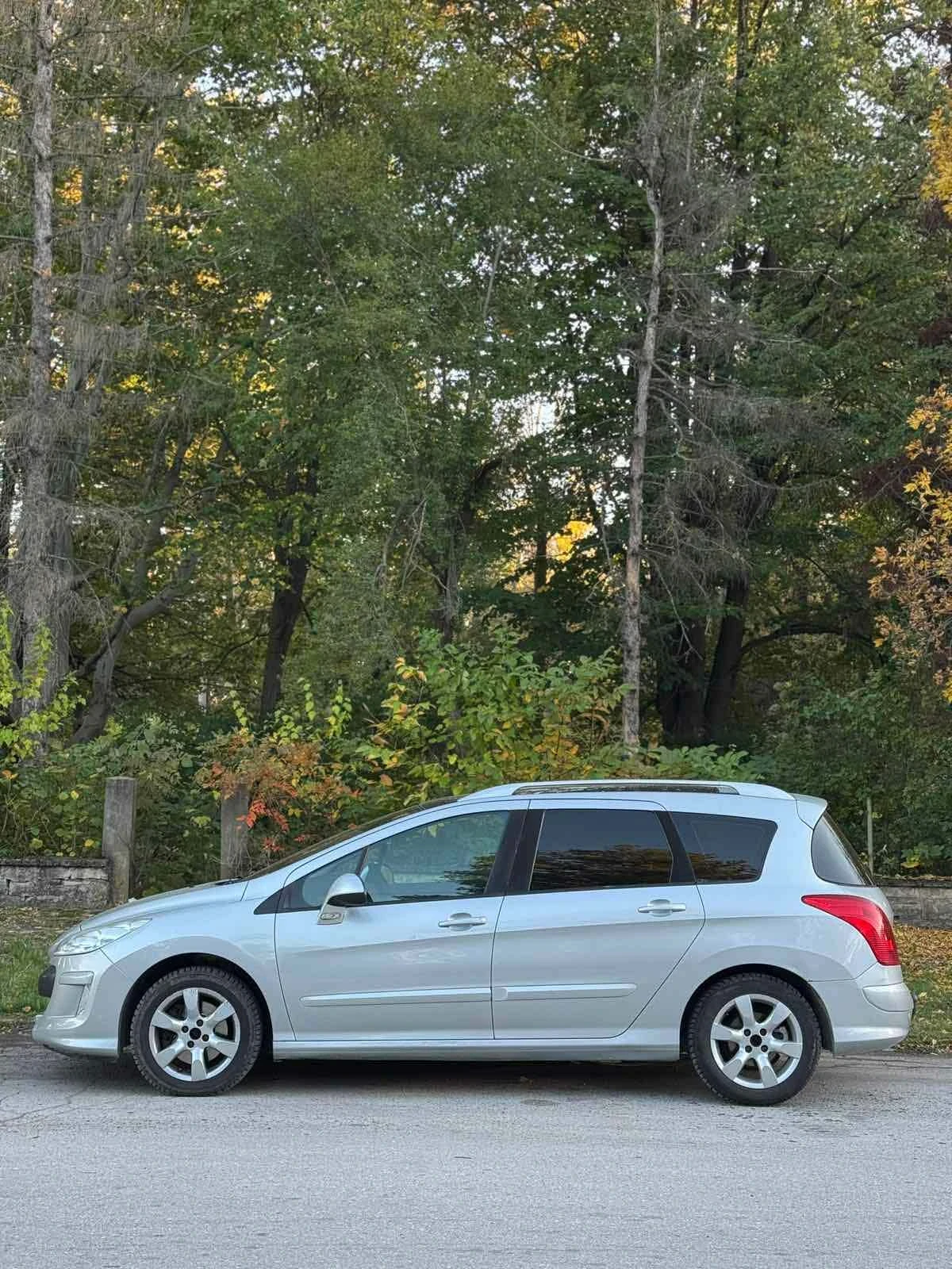 Peugeot 308 SW, снимка 5 - Автомобили и джипове - 54392202