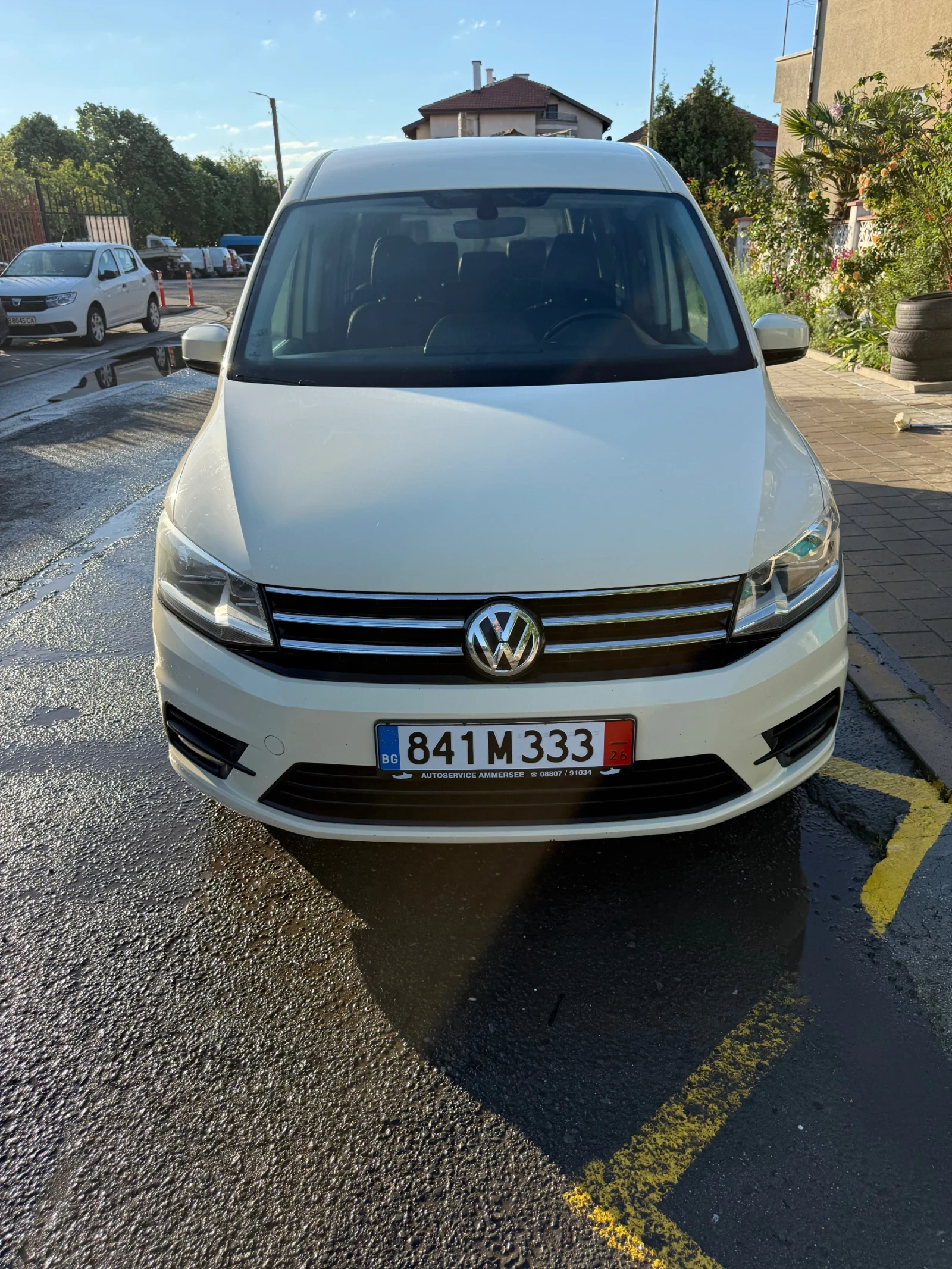 VW Caddy, снимка 2 - Автомобили и джипове - 54664525