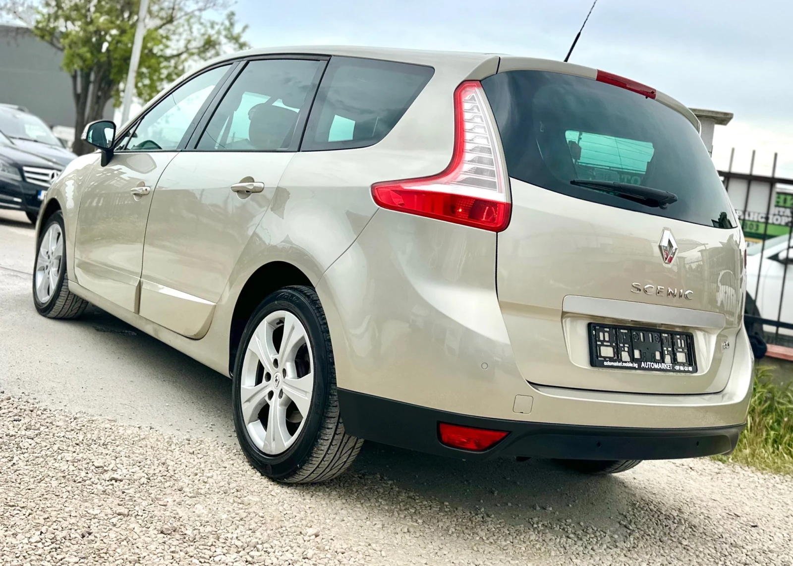 Renault Scenic 1.5DCI 105HP 6+ 1 | Mobile.bg � ����������� 8