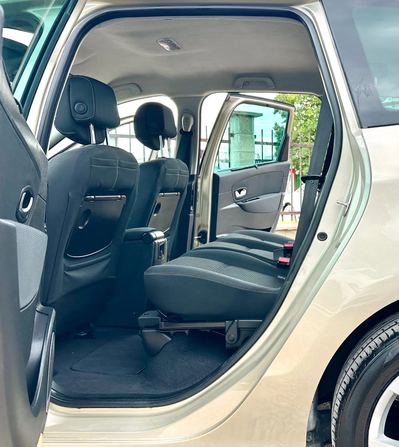 Renault Scenic 1.5DCI 105HP 6+ 1 | Mobile.bg � ����������� 12