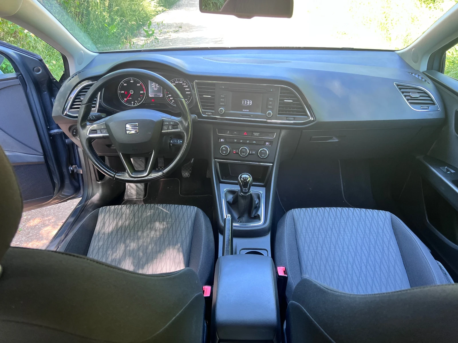 Seat Leon, снимка 6 - Автомобили и джипове - 54835059