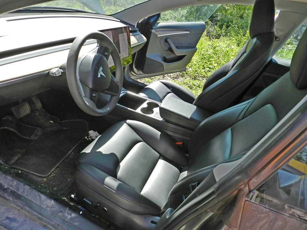 Tesla Model 3 Standart Plus , снимка 11 - Автомобили и джипове - 54882618