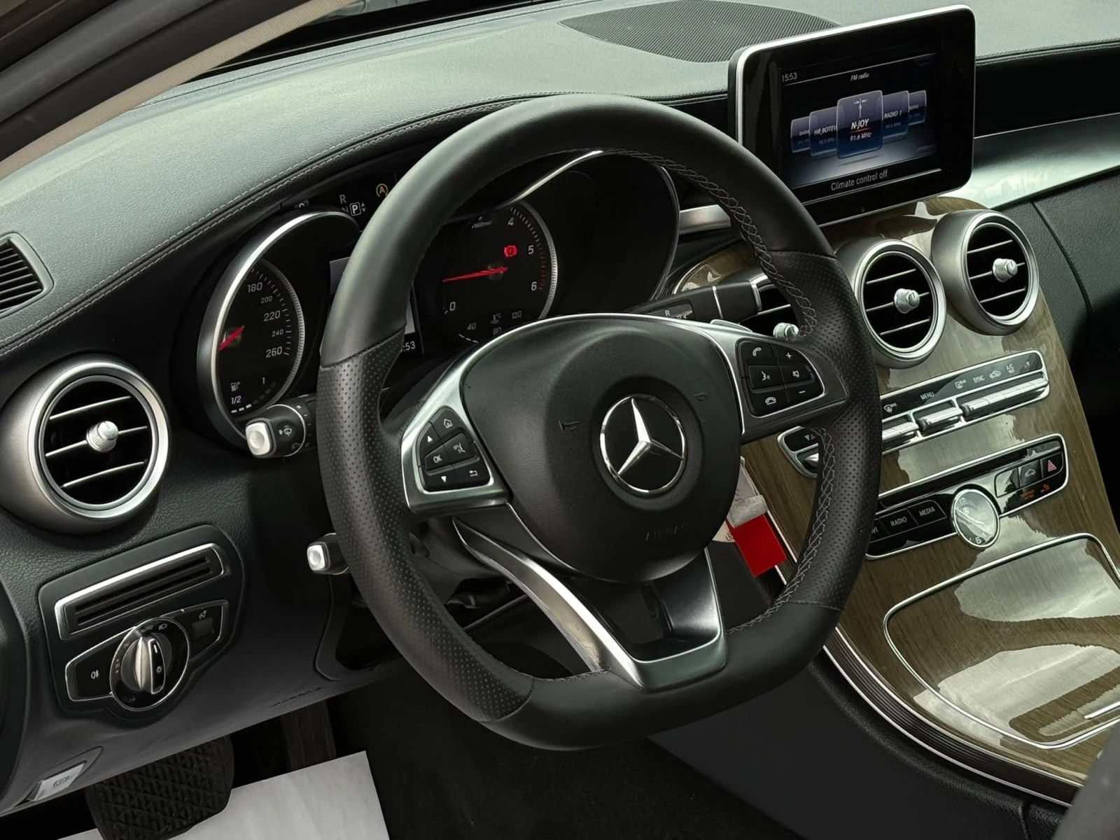 Mercedes-Benz C 220 2.2d/170hp/AMG- Line/ Service Book/ Full extra/, снимка 8 - Автомобили и джипове - 55166758