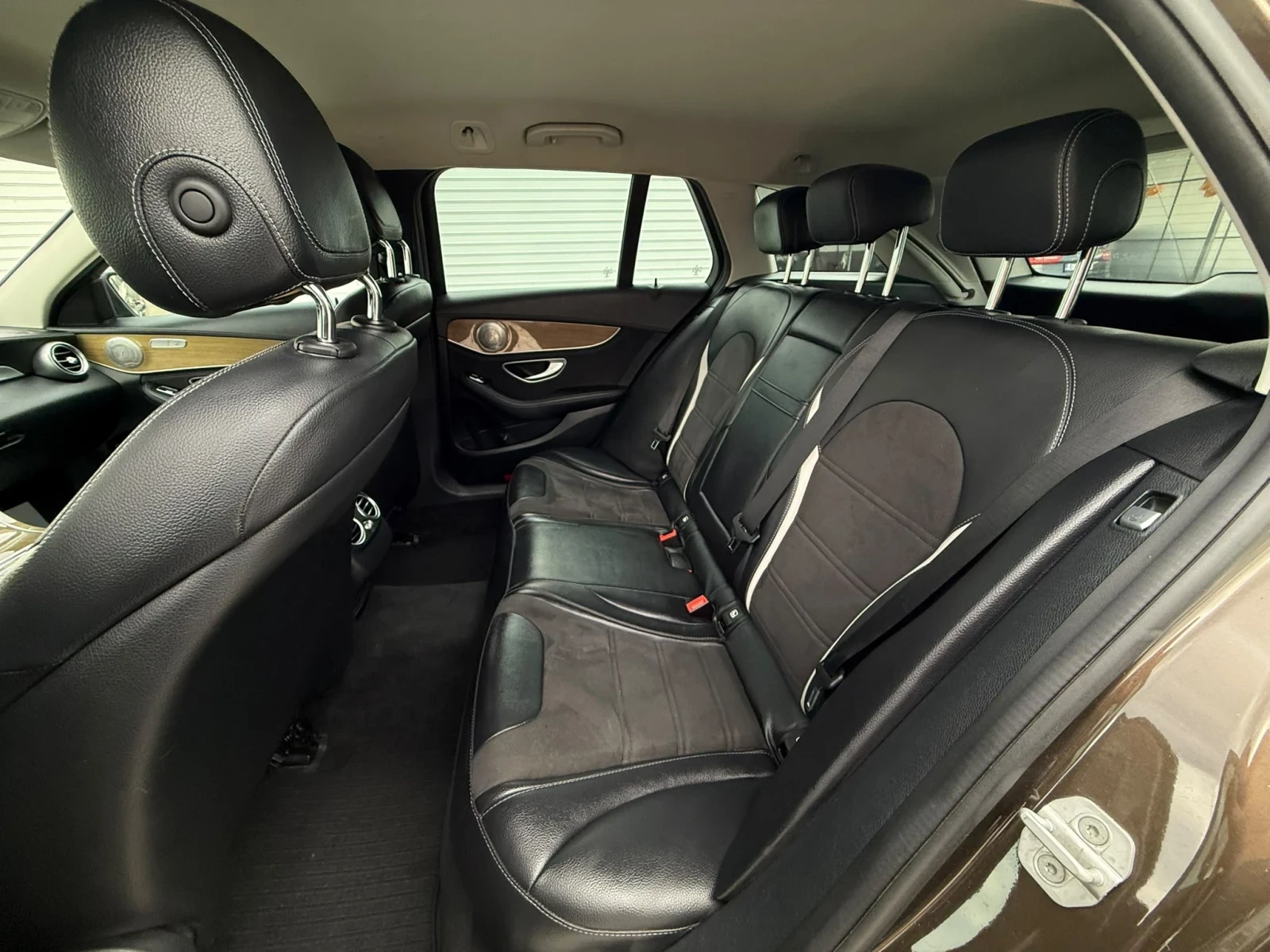 Mercedes-Benz C 220 2.2d/170hp/AMG- Line/ Service Book/ Full extra/, снимка 14 - Автомобили и джипове - 55166758
