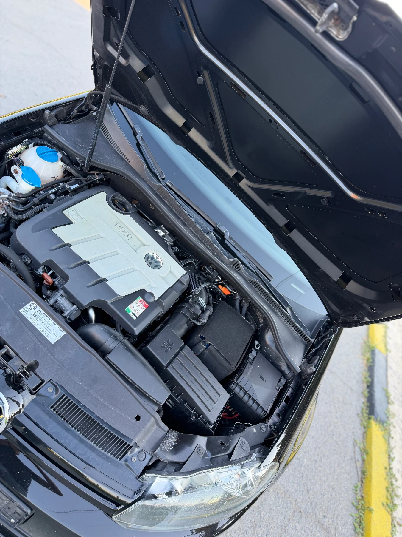 VW Golf 2.0 TDI, снимка 15 - Автомобили и джипове - 55170294