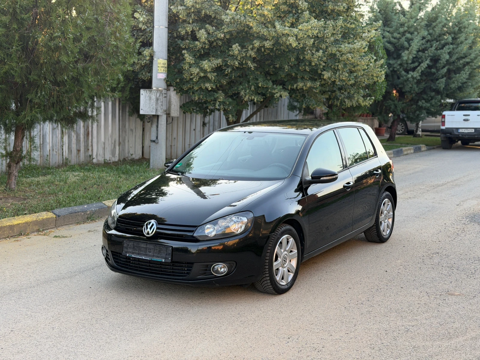 VW Golf 2.0 TDI, снимка 10 - Автомобили и джипове - 55170294