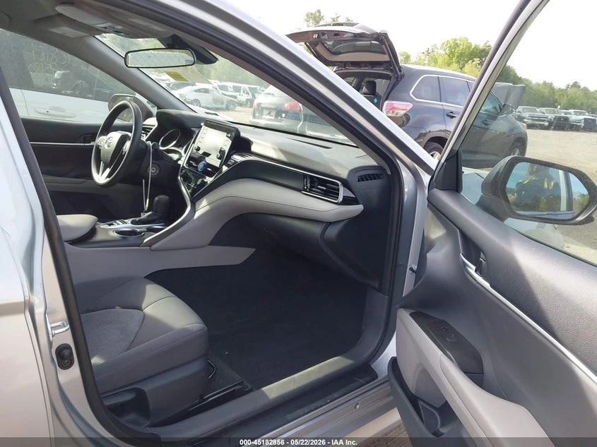 Toyota Camry 2.5L I-4 DI, DOHC, VVT, 202HP All Wheel Drive | Mobile.bg � ����������� 5