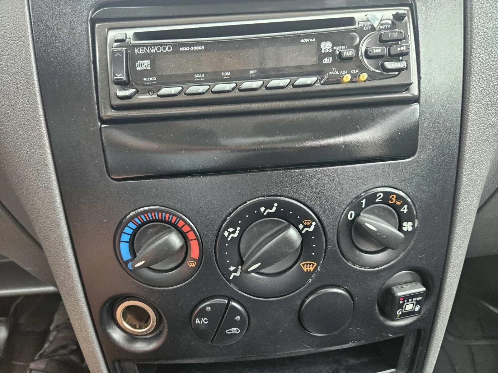 Ford Connect КЛИМАТИК!!gaz, снимка 12 - Автомобили и джипове - 55406626