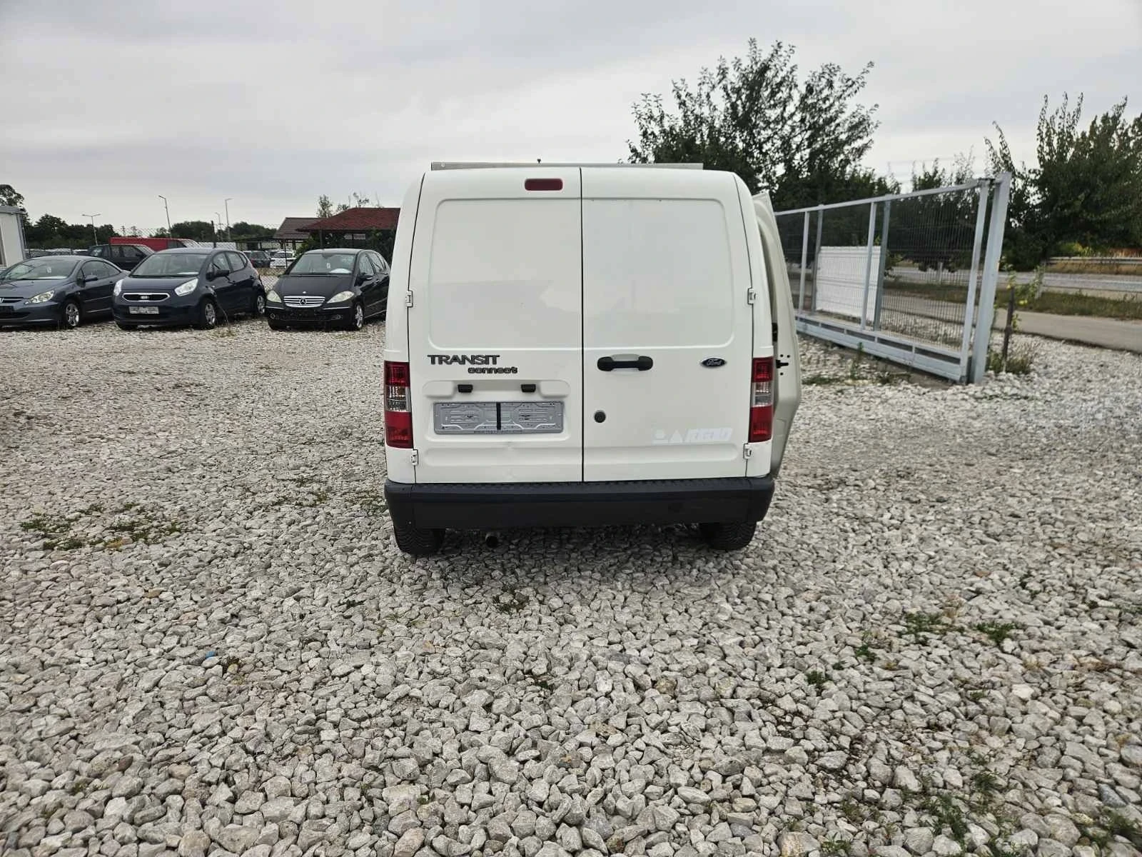 Ford Connect КЛИМАТИК!!gaz, снимка 4 - Автомобили и джипове - 55406626