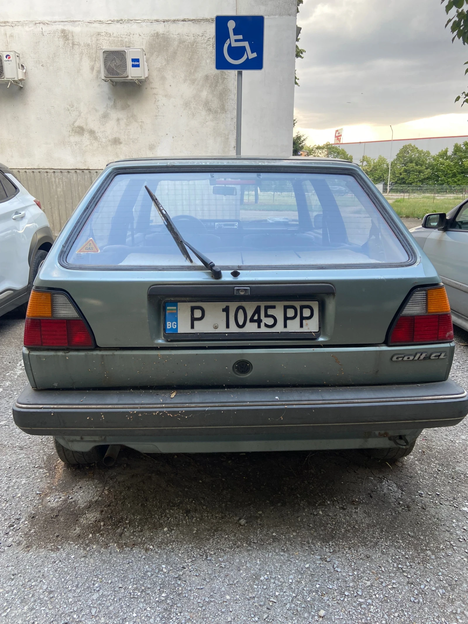 VW Golf, снимка 3 - Автомобили и джипове - 55620388