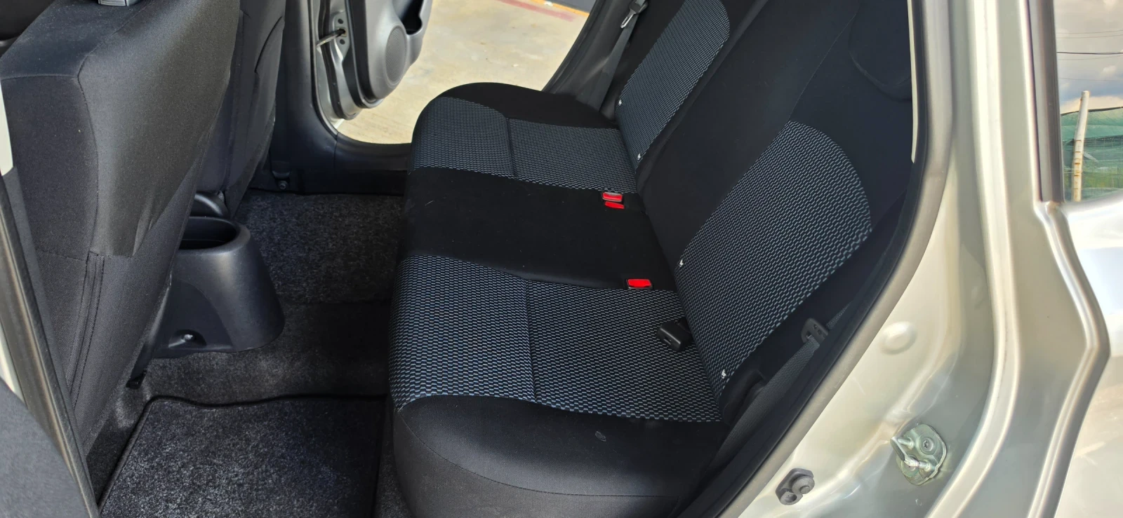 Nissan Note 1.2I 98KS Швейцария , снимка 12 - Автомобили и джипове - 56261673