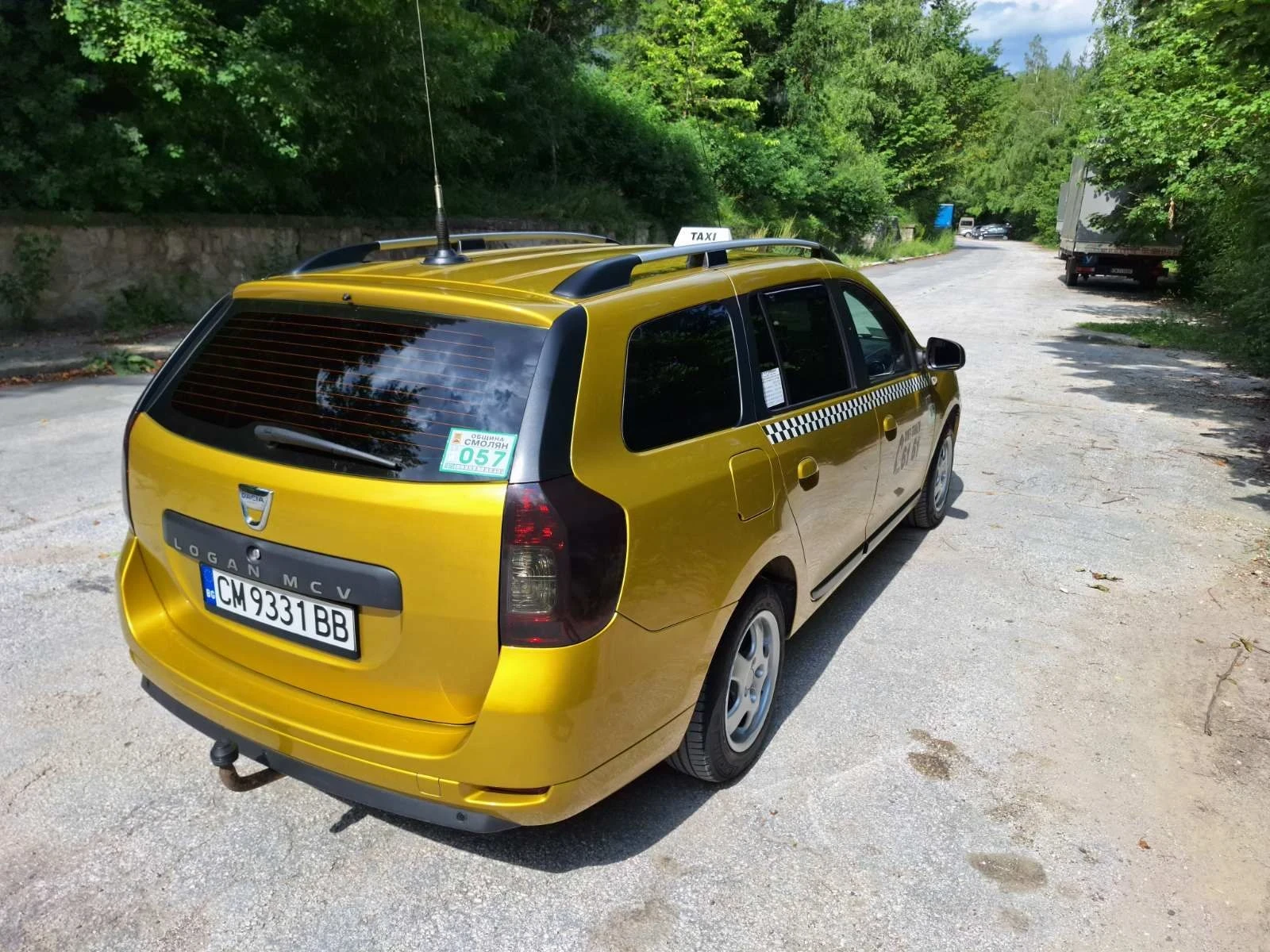 Dacia Logan 1, 5 DCI, снимка 6 - Автомобили и джипове - 56456082