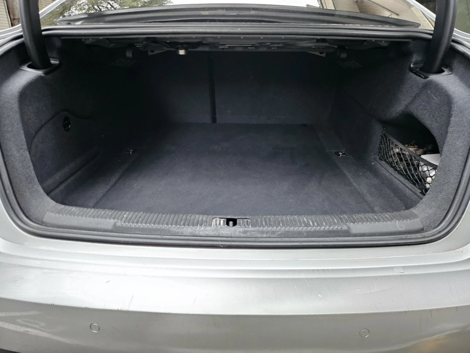 Audi A6 2.0 Седан Автомат LED, снимка 14 - Автомобили и джипове - 56661589
