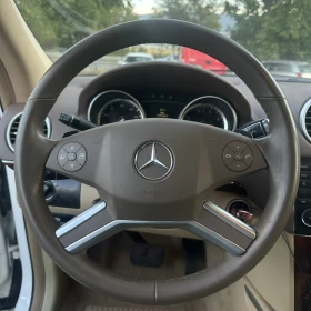 Mercedes-Benz GL 550 AMG Line, снимка 10