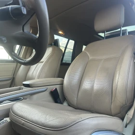 Mercedes-Benz GL 550 AMG Line, снимка 13