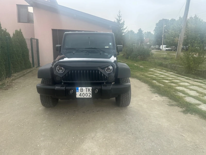 Jeep Wrangler, снимка 4 - Автомобили и джипове - 47476973