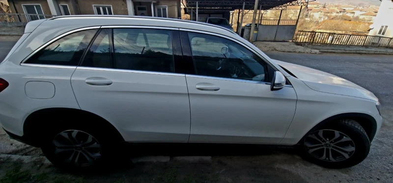 Mercedes-Benz GLC 250, снимка 5 - Автомобили и джипове - 48488936