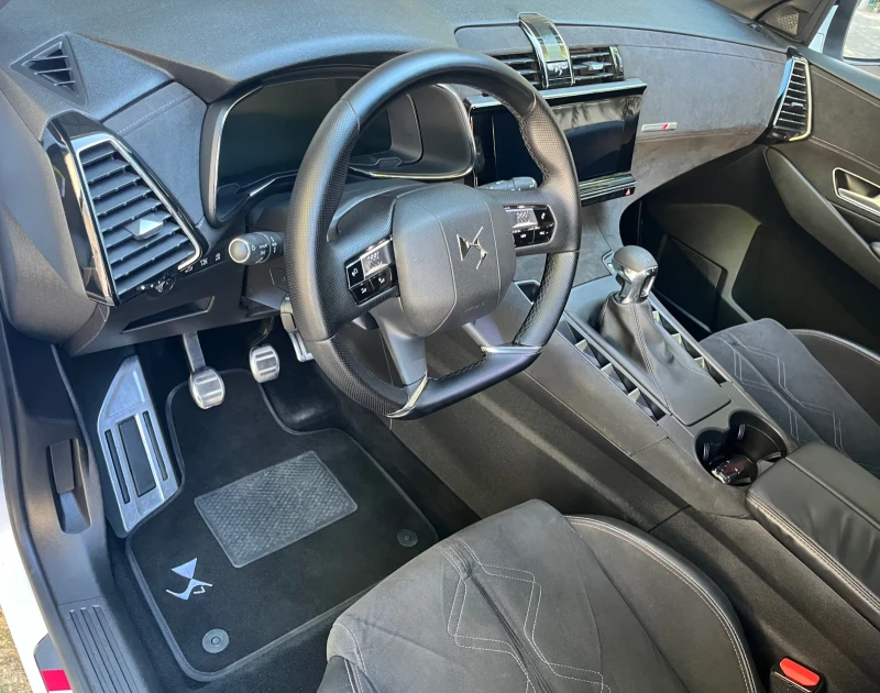 DS DS 7 Crossback  PERFORMANCE LINE , снимка 11 - Автомобили и джипове - 51780662