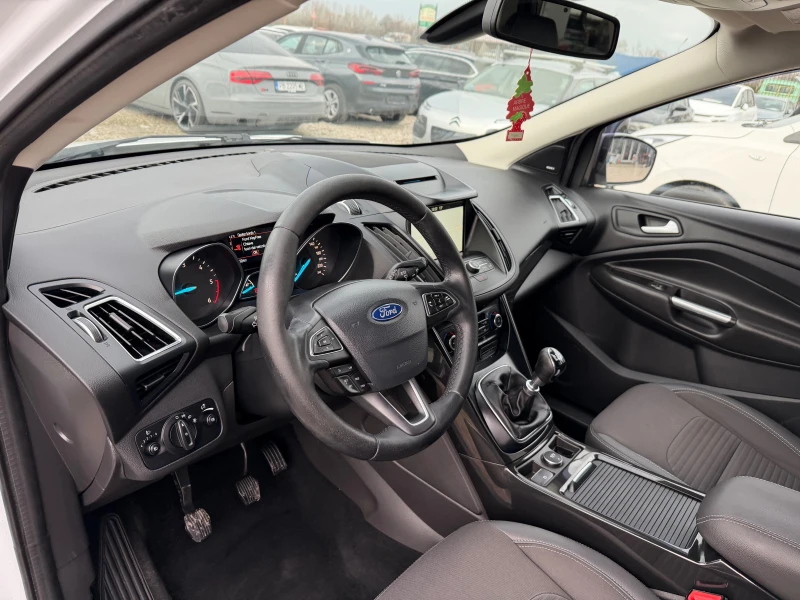 Ford Kuga 1.5 D, снимка 10 - Автомобили и джипове - 52990491