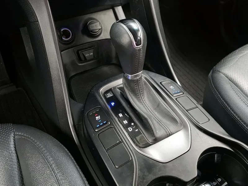 Hyundai Santa fe 2.0 4WD PREMIUM, снимка 9 - Автомобили и джипове - 55307612