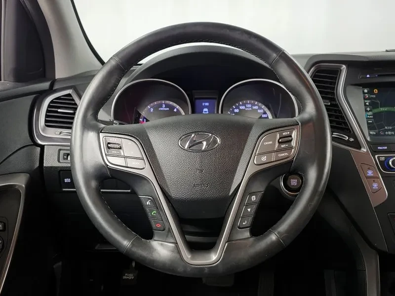 Hyundai Santa fe 2.0 4WD PREMIUM, снимка 13 - Автомобили и джипове - 55307612