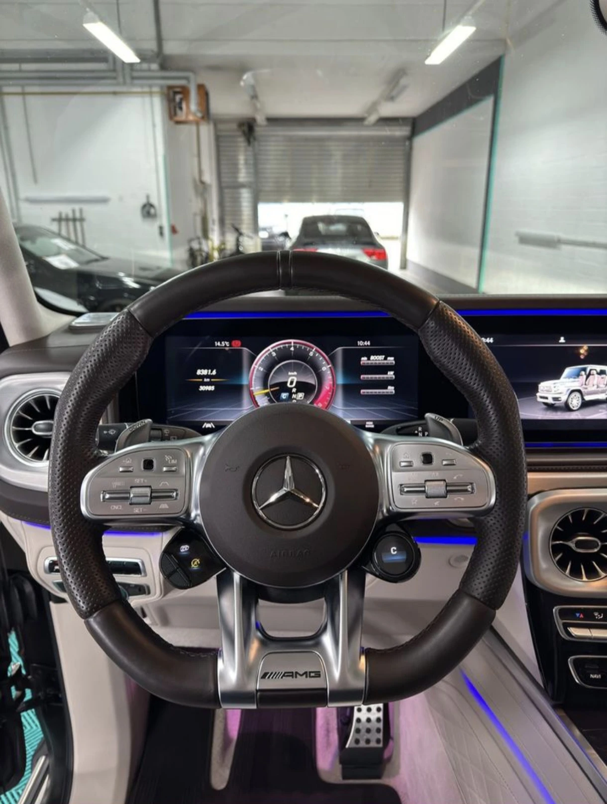 Mercedes-Benz G 63 AMG  - изображение 6
