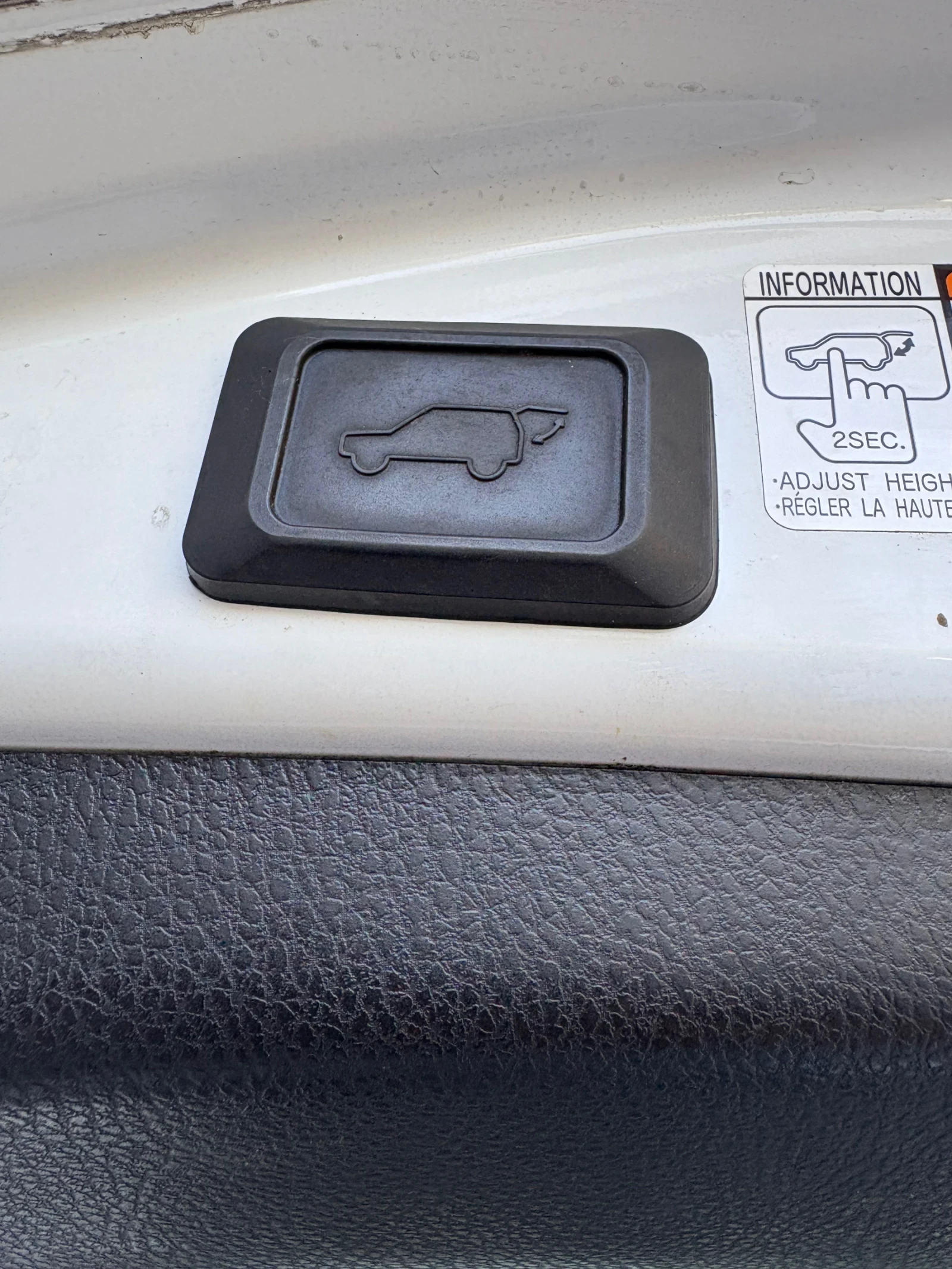 Toyota Rav4 2.0D4D Facelift | Mobile.bg   14