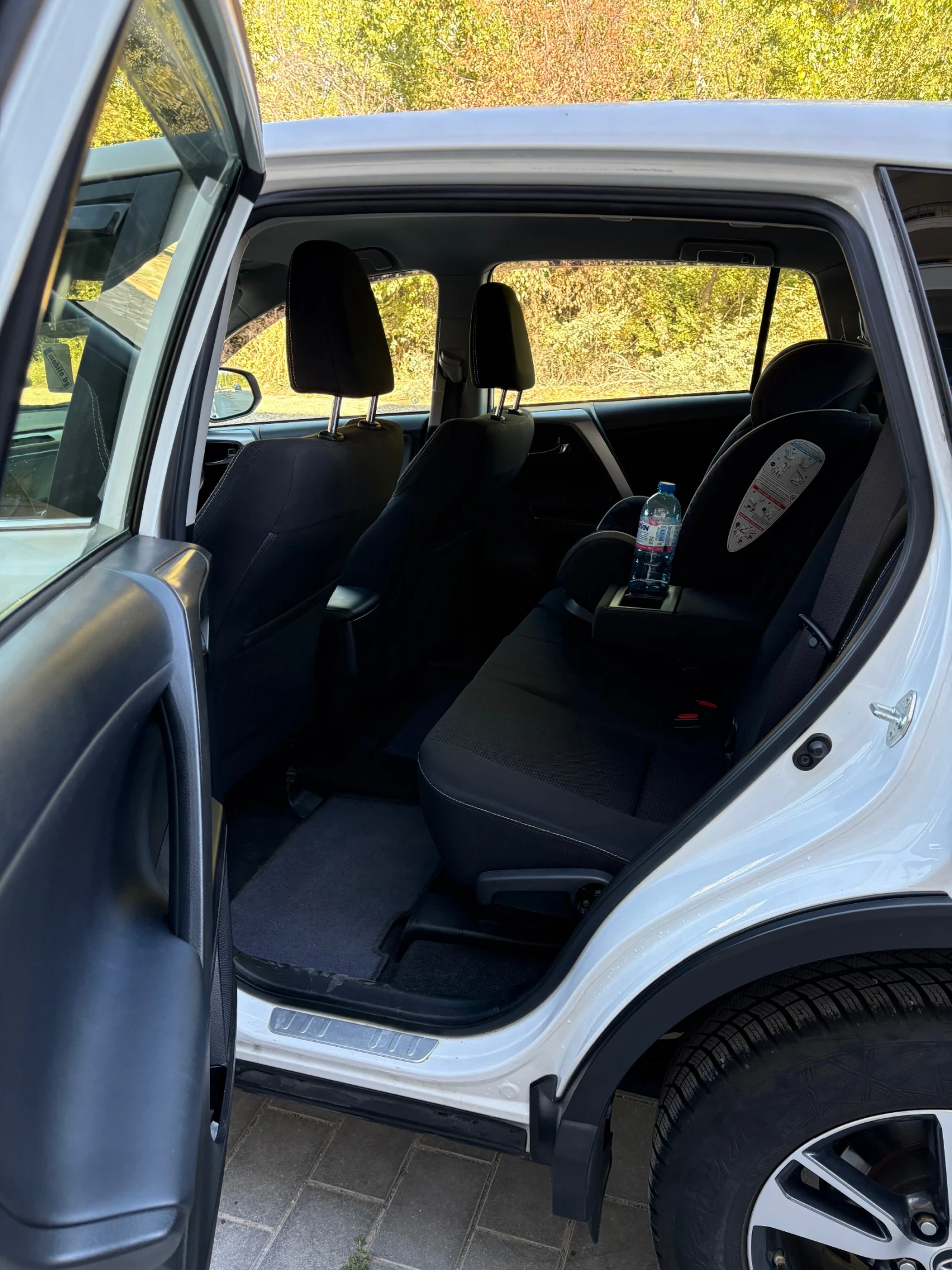 Toyota Rav4 2.0D4D Facelift | Mobile.bg   12