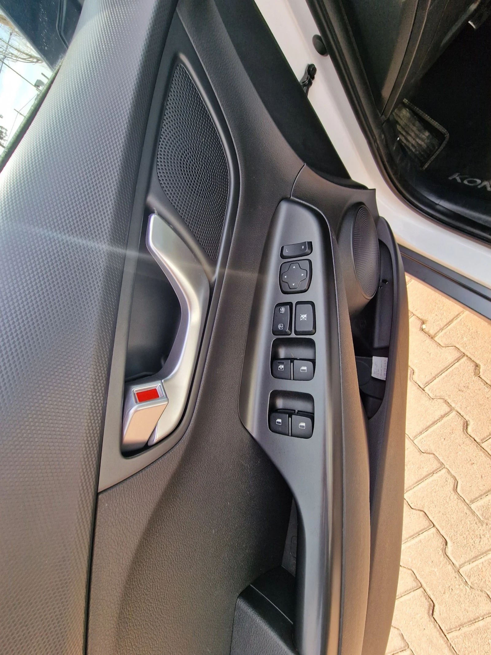 Hyundai Kona Elektric, снимка 11 - Автомобили и джипове - 53713956