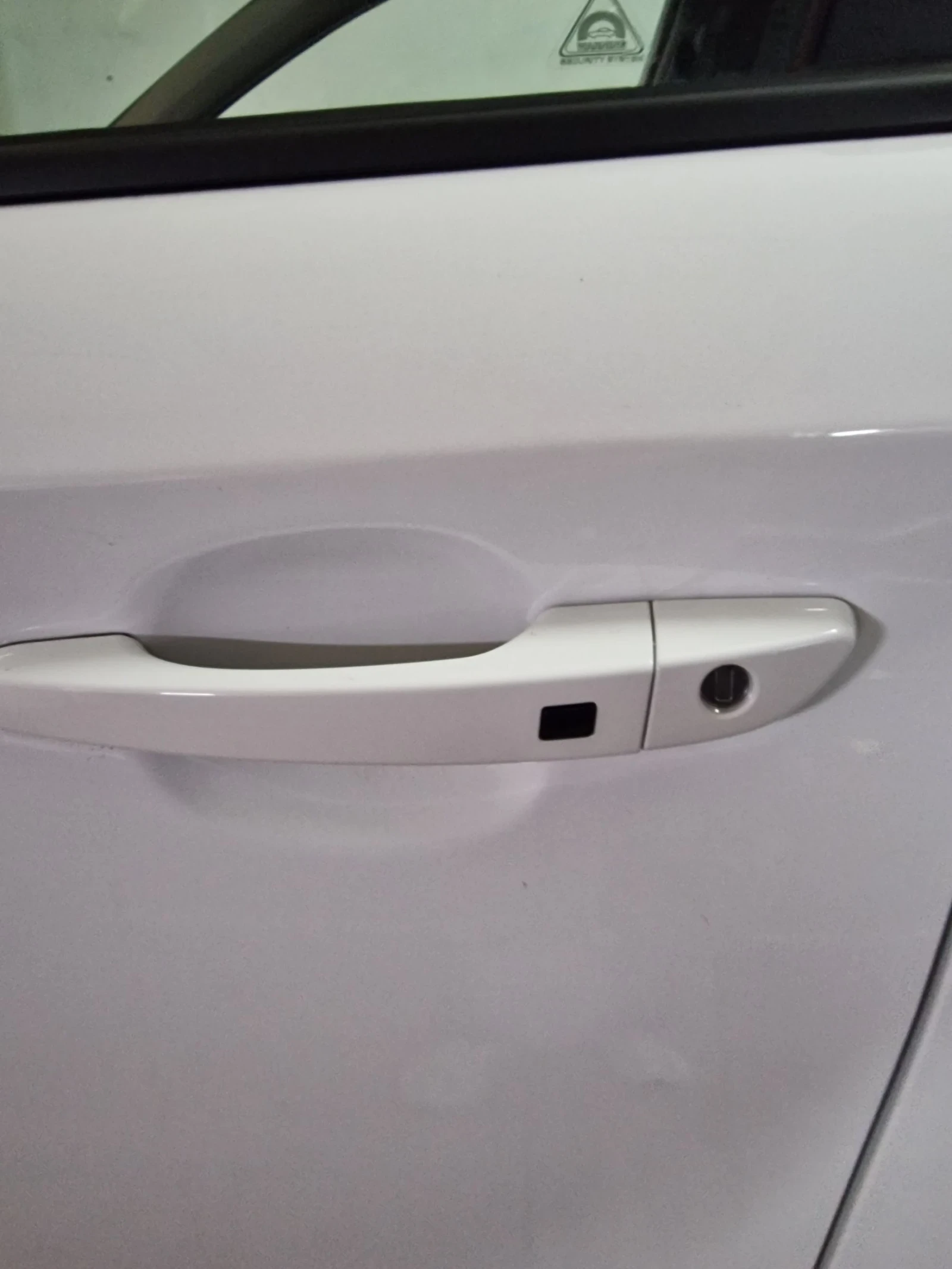 Hyundai Kona Elektric, снимка 17 - Автомобили и джипове - 53713956