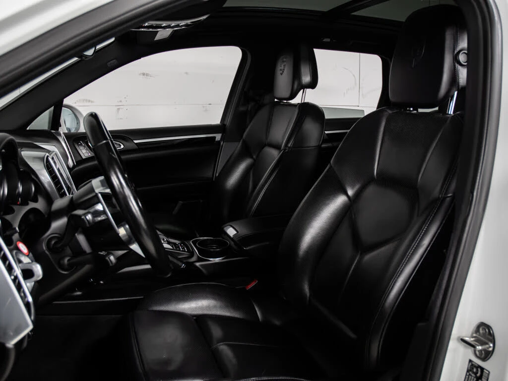 Porsche Cayenne  - изображение 5