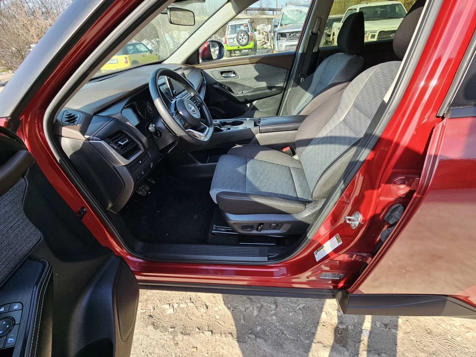 Nissan X-trail, снимка 9 - Автомобили и джипове - 53888326