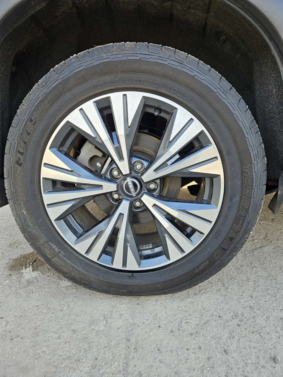 Nissan X-trail, снимка 7 - Автомобили и джипове - 53888326