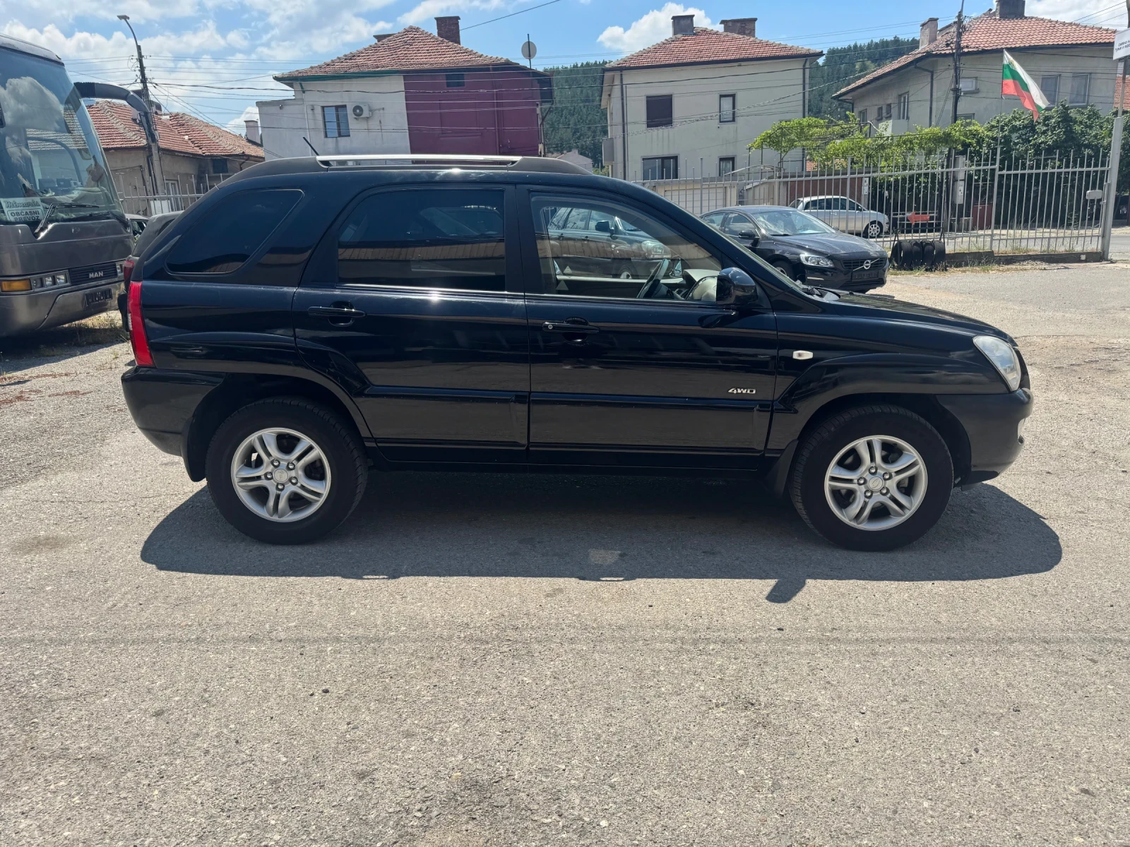 Kia Sportage 2.0CRDi Awd Automatic, снимка 6 - Автомобили и джипове - 55047269