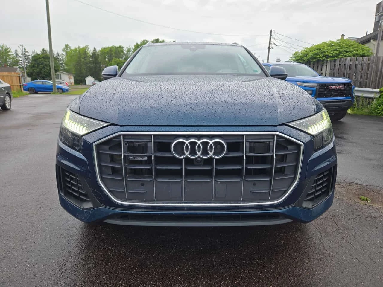 Audi Q8  Technik/360/DIS/HUD/B&O/NIGHT VISION , снимка 6 - Автомобили и джипове - 55156796