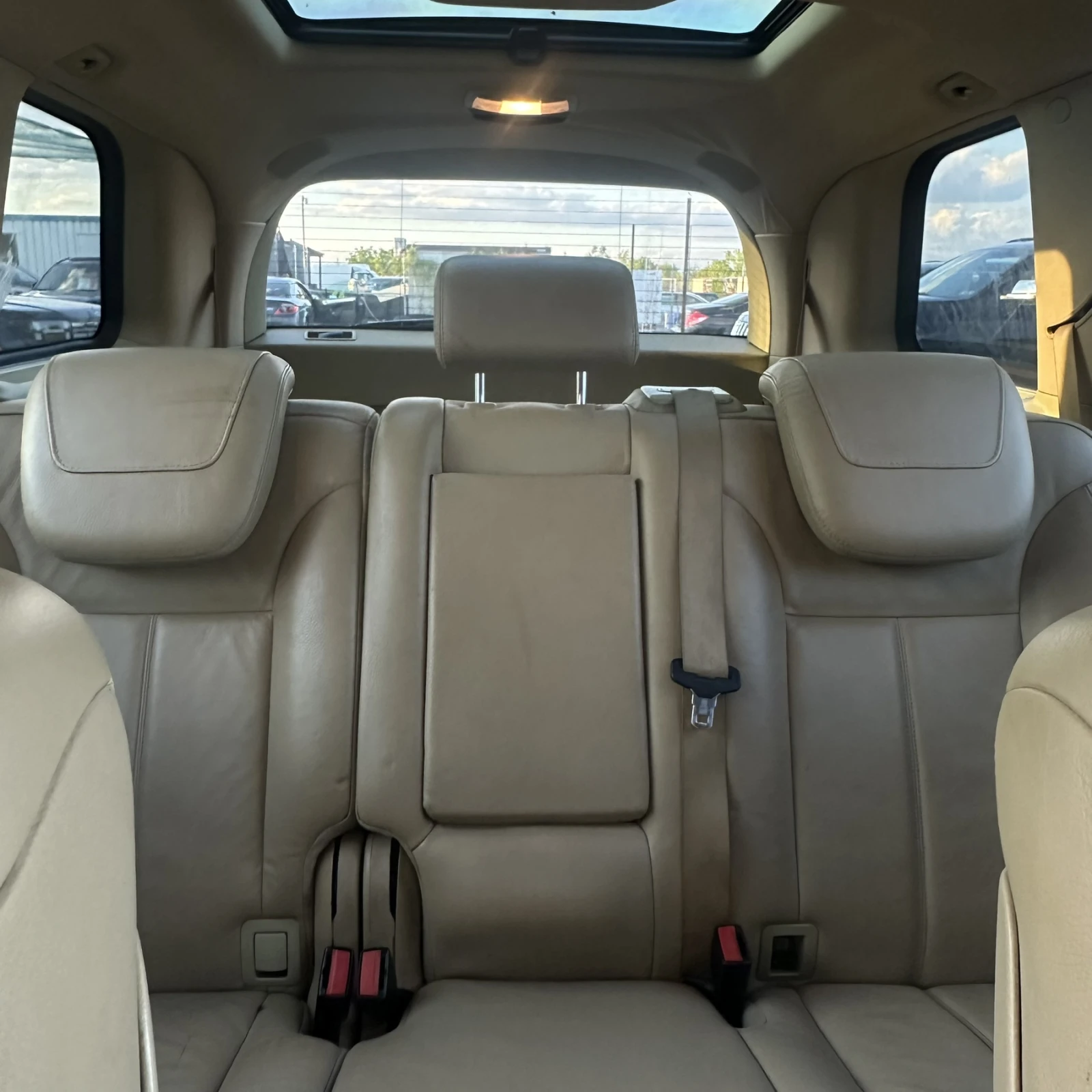 Mercedes-Benz GL 550 AMG Line, снимка 15 - Автомобили и джипове - 56070865